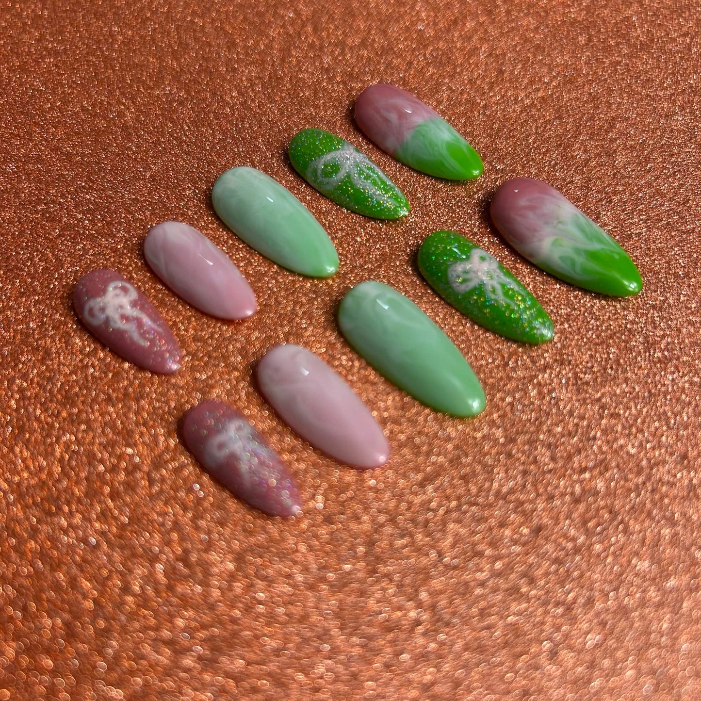Press-on Nails – Strawberry Matcha Latte