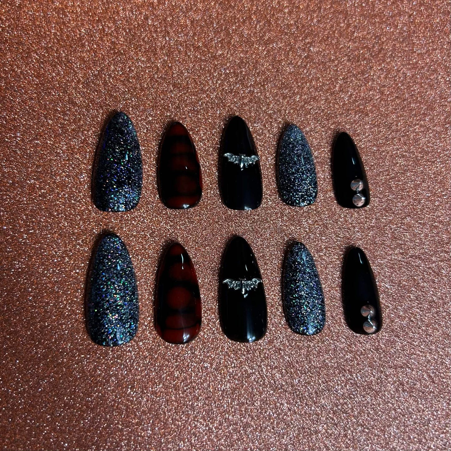 Press-on Nails – Ozzy's Girl