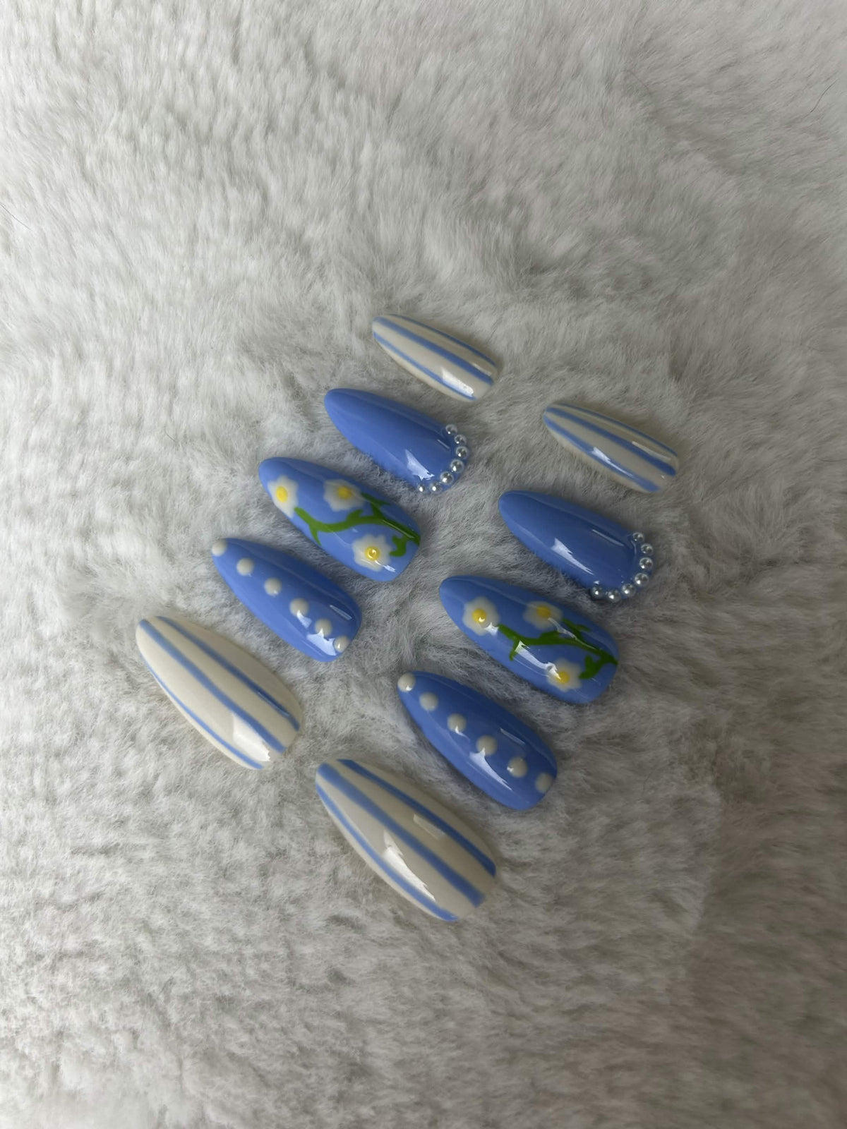 Faux ongles press-on fleuri été – Summer Meadow Moonails Creations