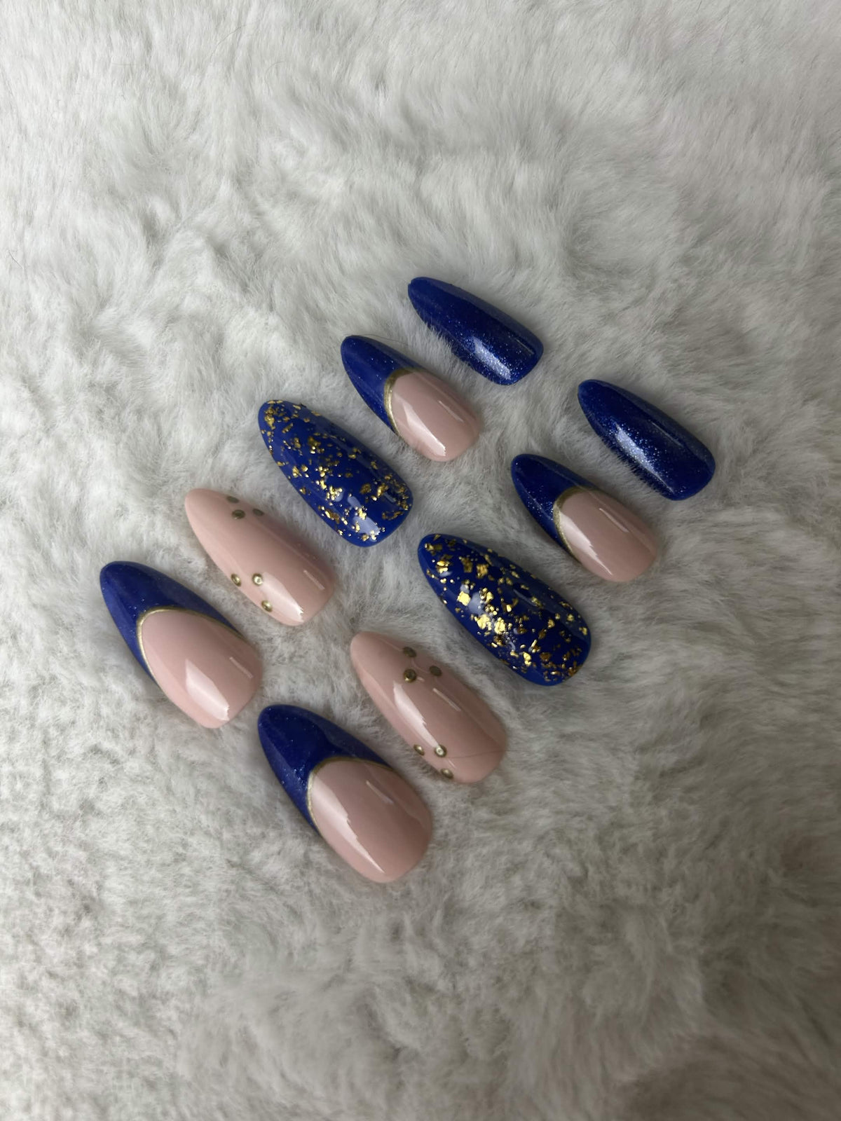 Faux ongles press-on gaming bleu marine doré – Navy Gold Moonails Creations