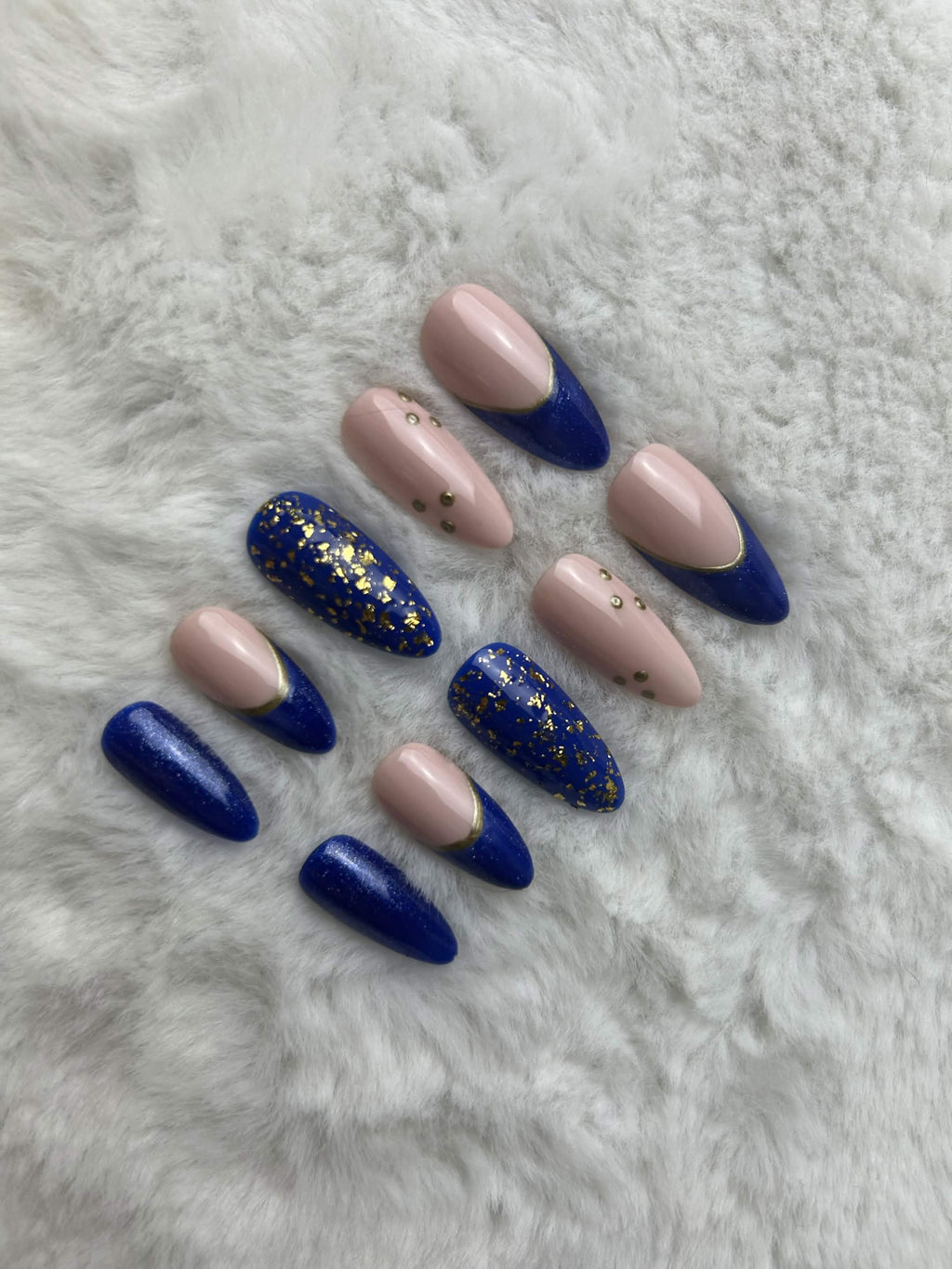 Faux ongles press-on gaming bleu marine doré – Navy Gold Moonails Creations