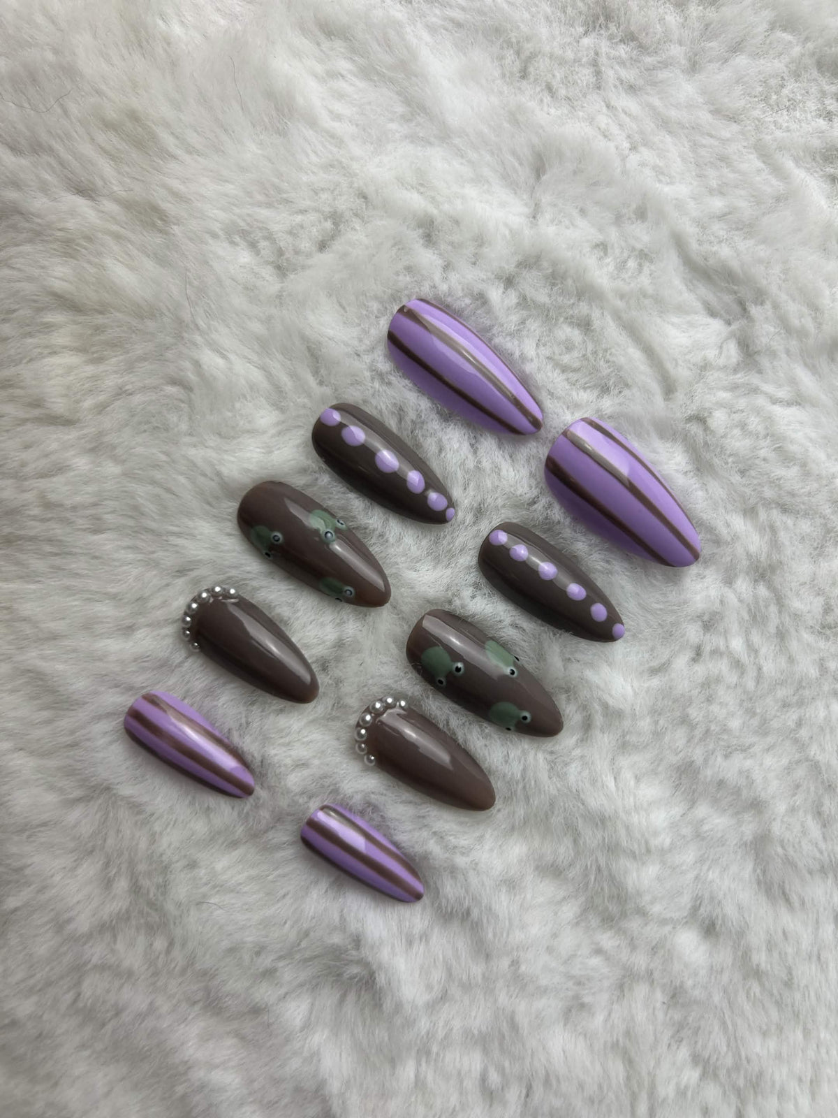 Faux ongles press-on violet nature – Purple Frog Pond Moonails Creations